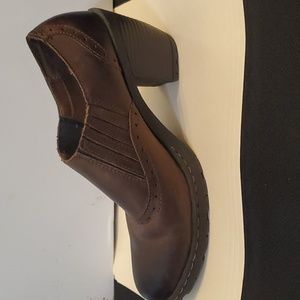 B.O C. Sorla Shooties size 8.5